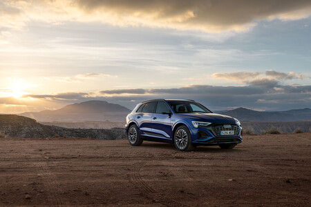 Audi Q8 E Tron 034