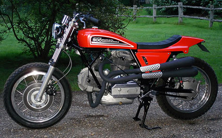 Ducati XR900 Street Tracker