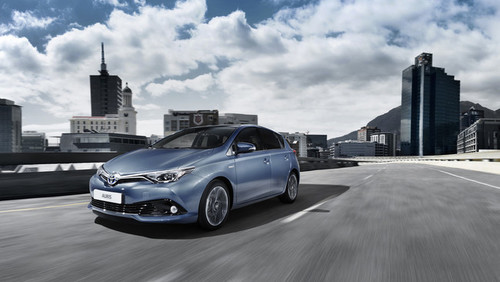 Toyota Auris 2015