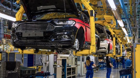 La guerra comercial de Trump sacude las ventas de coches en China. Mientras, Ford se tambalea