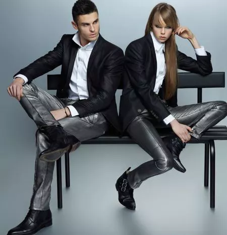 Más de lo mismo en la campaña de Karl Lagerfeld Otoño-Invierno 2012/2013