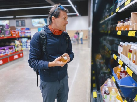 El boicot a Schweppes que creó la lista quimiofóbica contra los aditivos “E” más famosa del mundo: cómo se crea y crece un bulo