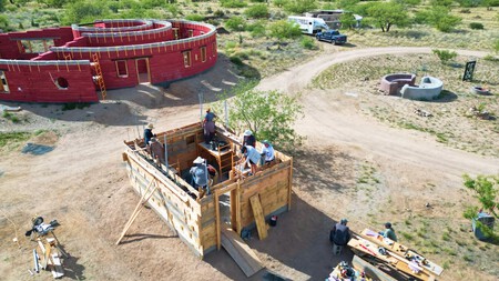 New Video On Yt Its Day 4 Of The Lavacrete Utility Lodge Workshop And Were Officially Ahead O