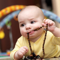 Nueve consejos para prevenir la asfixia por objetos pequeños en bebés y niños