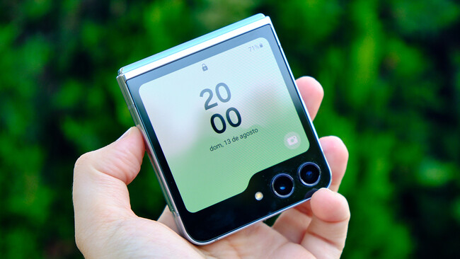 Analisis Galaxy Z Flip 5