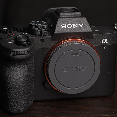 Sony A7 V
