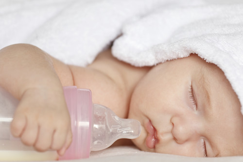 Nueve hábitos que pueden perjudicar la salud bucal del niño