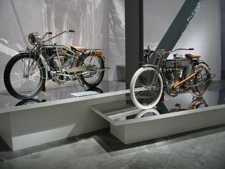 Harley Davidson 7D, hace cien años que revolucionó el mercado