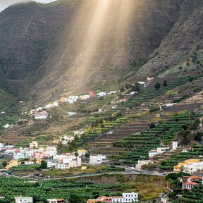 El pueblo con el mejor clima del mundo está en España: un paraíso de temperaturas suaves con un paisaje deslumbrante 