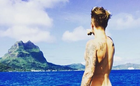 El día que Justin Bieber nos enseñó el trasero y los memes rompieron Internet
