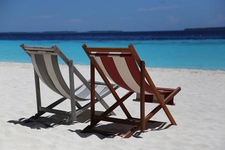 Vacaciones, la época de reflexión y posible divorcio entre empresa y empleados