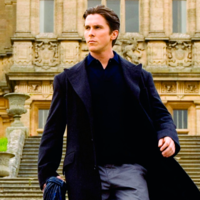 Abandonada después de la película de Christopher Nolan, la verdadera mansión de Batman puede acabar en ruinas 