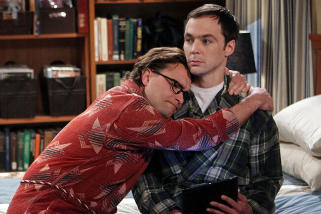 Que Significa Que Una Persona No Quiera Abrazar O Ser Abrazada Segun La Psicologia La Respuesta Esta En Los 3 Golpes A La Puerta De The Big Bang Theory