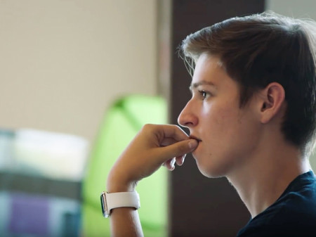 Michael Sayman, el 'niño prodigio' boliviano, deja Facebook para irse a Google