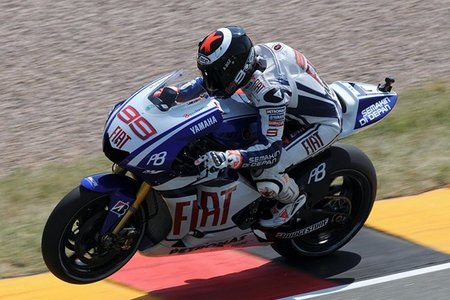 MotoGP Alemania 2010: Jorge Lorenzo, Andrea Iannone y Marc Márquez los más rápidos de la FP2