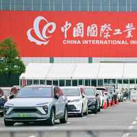 "Este año uno de cada cuatro coches vendidos en el mundo será eléctrico". China tiene mucho que ver, aunque tiene truco 