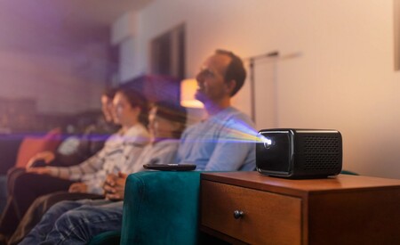 El nuevo proyector LED portátil Philips PicoPix Max TV promete hasta 120" con resolución Full HD, batería gigante y Android TV