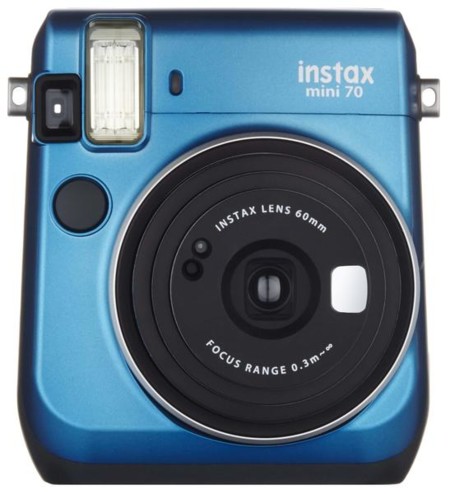 Fujifilm instax mini 70, nueva cámara instantánea ahora más pequeña y con modo selfie