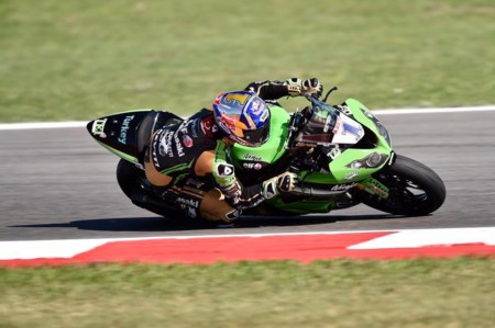 Kenan Sofuoglu demuestra en San Marino por qué es el amo y señor de Supersport