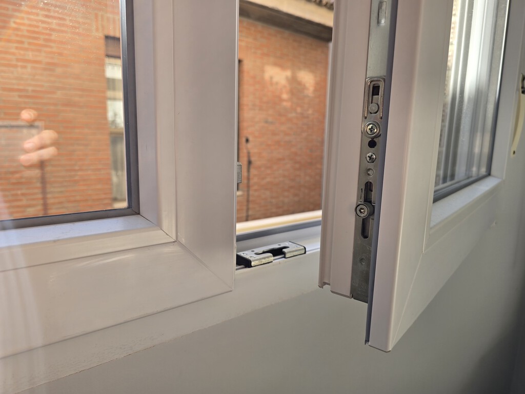 A qué edad te enteraste que los orificios de las ventanas son tan importantes y tienen todo el sentido 