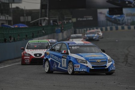 Yvan Muller llegará a Macao con medio título en el bolsillo