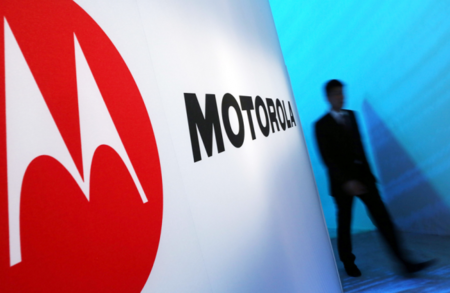En el horno de Motorola no caben más cosas: ¿ocho teléfonos y varias tablets?