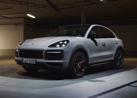 El Porsche Cayenne GTS mantiene vivos a los V8, ahora lleva uno de 454 hp que lo hace despegar de 0-100 en 4.5 segundos