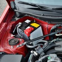 Cómo comprobar que la batería del coche de segunda mano que vas a comprar está en buen estado