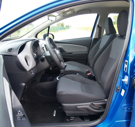 Toyota Yaris 90d 5p Active Prueba 07