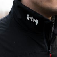 Helly Hansen vende la chaqueta reversible más calentita a mitad de precio para despedirte del frío este otoño 
