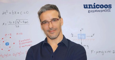 David Calle: "Mi compromiso y mi obsesión es ayudar gratis a la mayor cantidad de gente posible", hablamos con el profesor youtuber creador de Unicoos