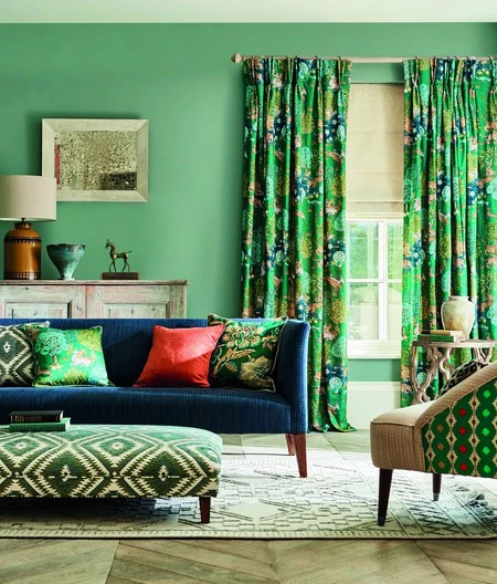 Sanderson se inspira en la Ruta de la Seda para crear Caspian, su última (y colorida) colección