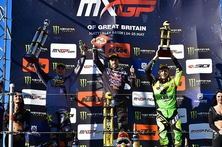 podio-mxgp-gran-bretaña-2014