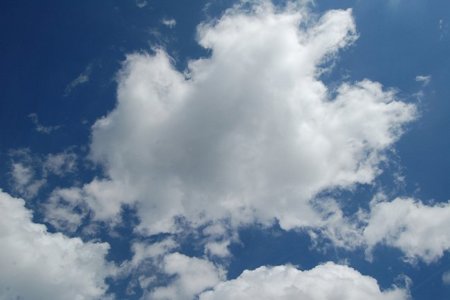 Tras la patada en la puerta de Megaupload, ¿peligra la nube?