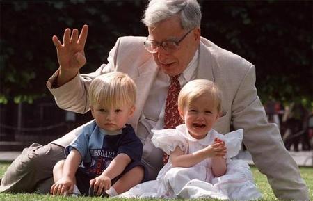 Muere Robert Edwards, padre de la fecundación in vitro