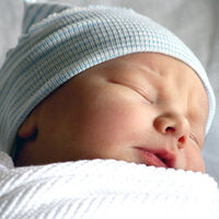 Los recién nacidos pueden tardar más de dos semanas en recuperar su peso al nacer 