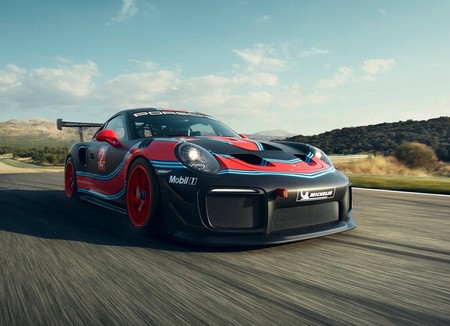 Porsche 911 Gt2 Rs Clubsport 2019 1600 01