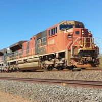 O trem de carga mais longo do mundo: sete quilômetros de aço, 682 vagões e um recorde que permanece imbatível 20 anos depois 