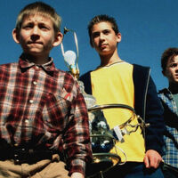 Ni siquiera "cubos de dinero" pudieron convencer al viejo Dewey de Malcolm para que saliera en el revival de la comedia