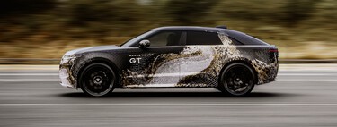 He visto casi en exclusiva el nuevo Range Rover GT y tengo clara una cosa: no parece un SUV, sino una gran berlina familiar elevada