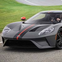 El Ford GT más ligero se llama Carbon Series, recurre a la fibra de carbono y pesa 18 kilogramos menos