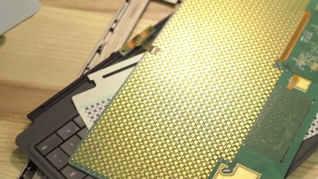 Microsoft explica en un breve vídeo cómo se hizo Surface 2 y las nuevas Touch y Type Cover