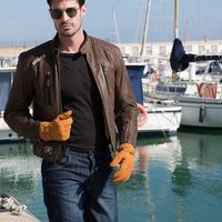 Estilazo italiano y corte retro al alcance de no todos con la chaqueta Garibaldi Bullrider Vintage