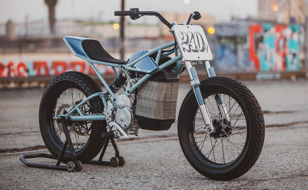 Esta moto de Dirt Track eléctrica nació porque a su creador le molestaba el ruido del motor