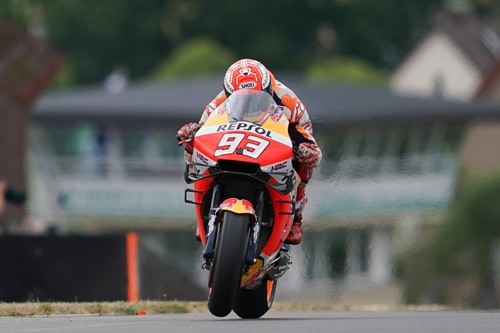 ¡Imbatible! Marc Márquez revienta el récord de Sachsenring y consigue una nueva pole position