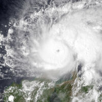 El Huracán Lorena se intensifica rápidamente y ya es categoría 1. Amenaza con ser categoría 2 hoy y esta es su trayectoria en México