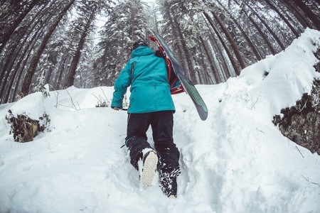 Si te vas a la montaña, éstas colecciones inspiradas en el ski seguramente te fascinarán