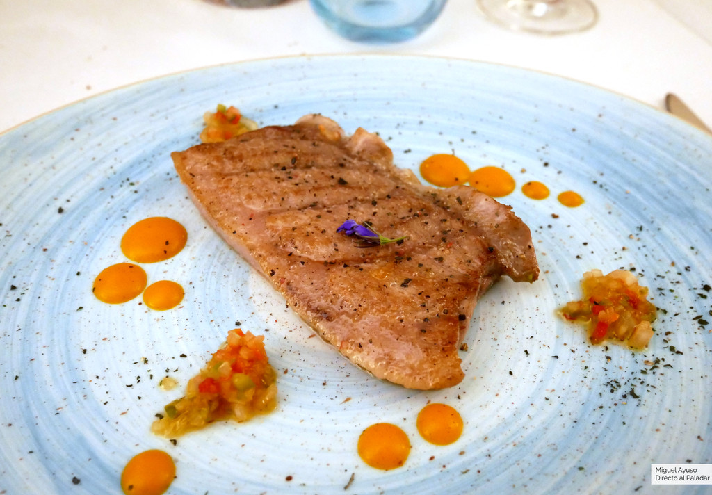 La embajada gastronómica de Cádiz en Madrid celebra la temporada del atún rojo de almadraba