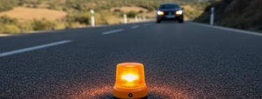 La gran guía sobre las balizas V16 en España: qué son, cuándo son obligatorias y todo sobre las sustitutas de los triángulos de la DGT