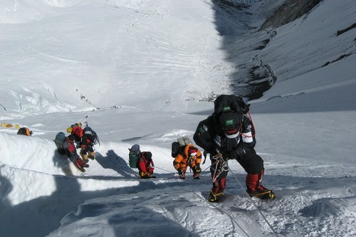 El hombre y la mujer que más veces han coronado el Everest 